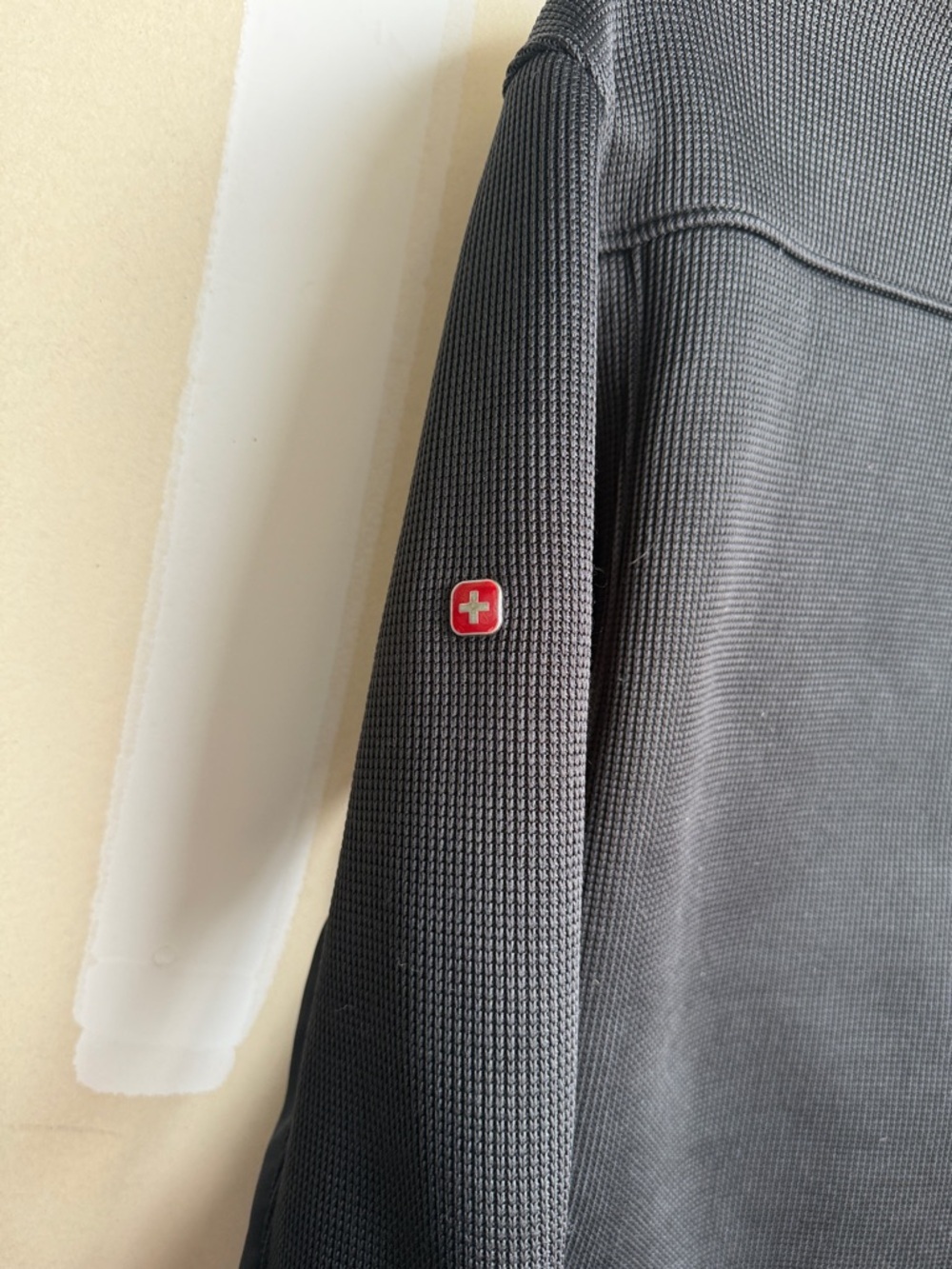 Swiss Tech Black Full-Zip Softshell Jacket - Picture 5 of 5